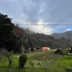 Forest View Countryside Сasa de vacaciones